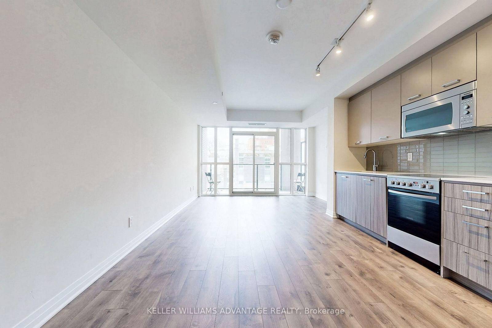 1630 Queen St E, unit 207 for rent