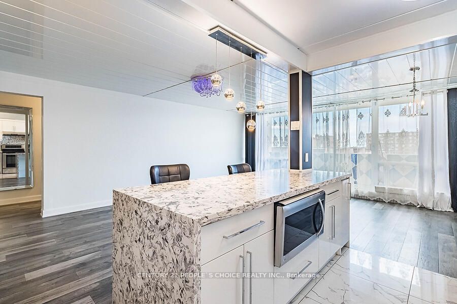 2 Glamorgan Ave, unit 1007 for rent