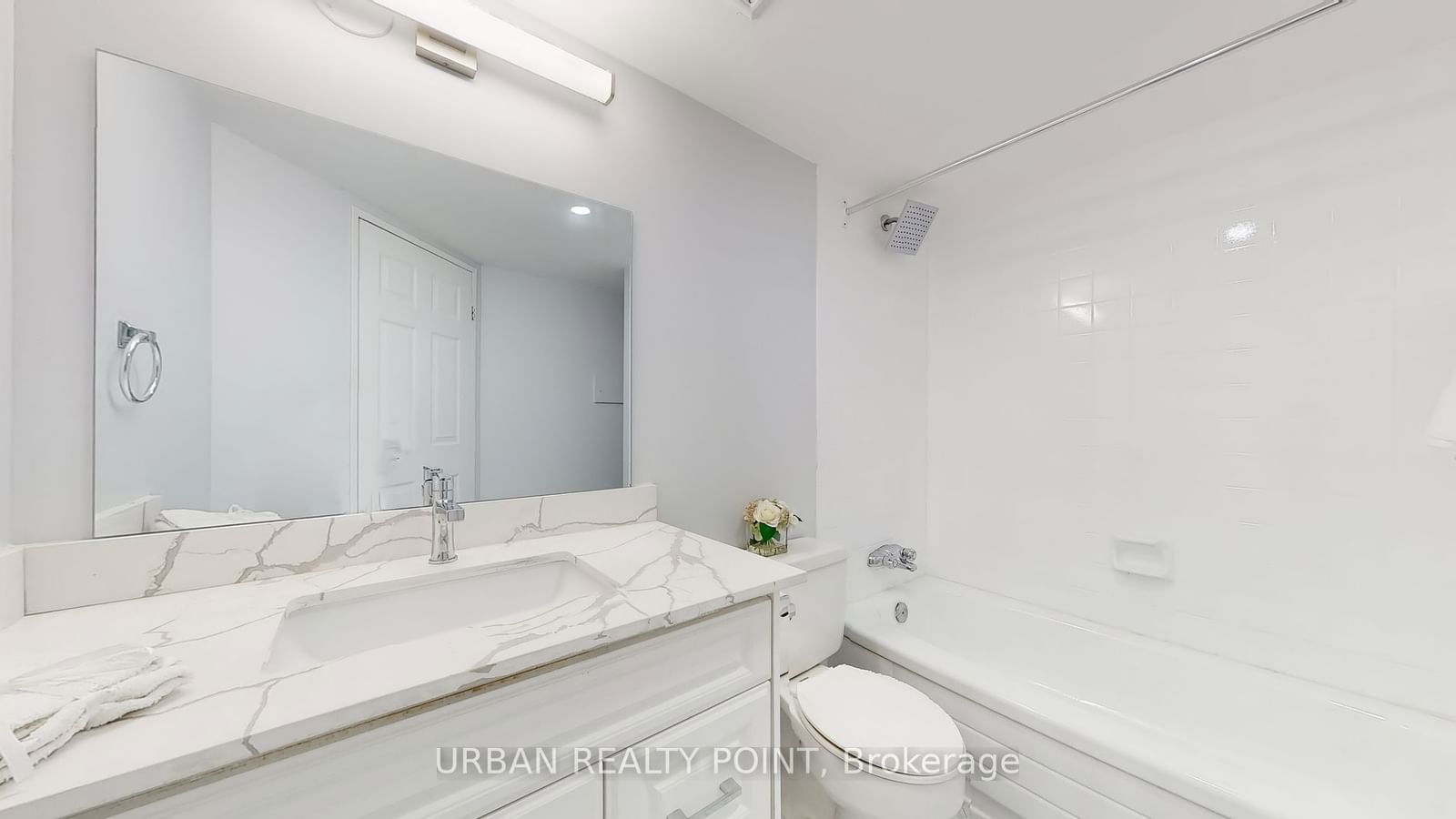 5580 Sheppard Ave E, unit 605 for sale