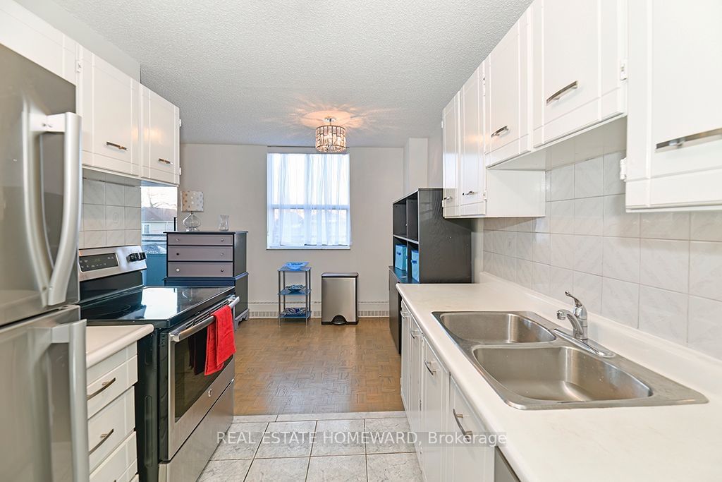 1071 Woodbine Avenue Condos, East York, Toronto