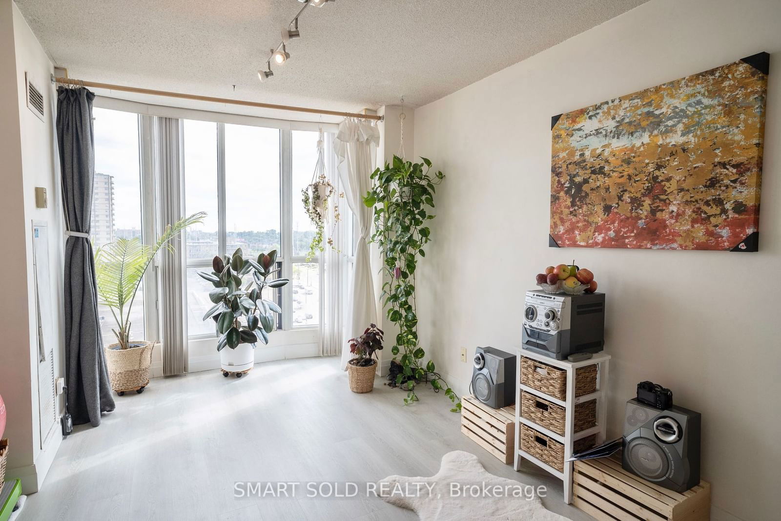 Scarborough Fair Condos, Scarborough, Toronto