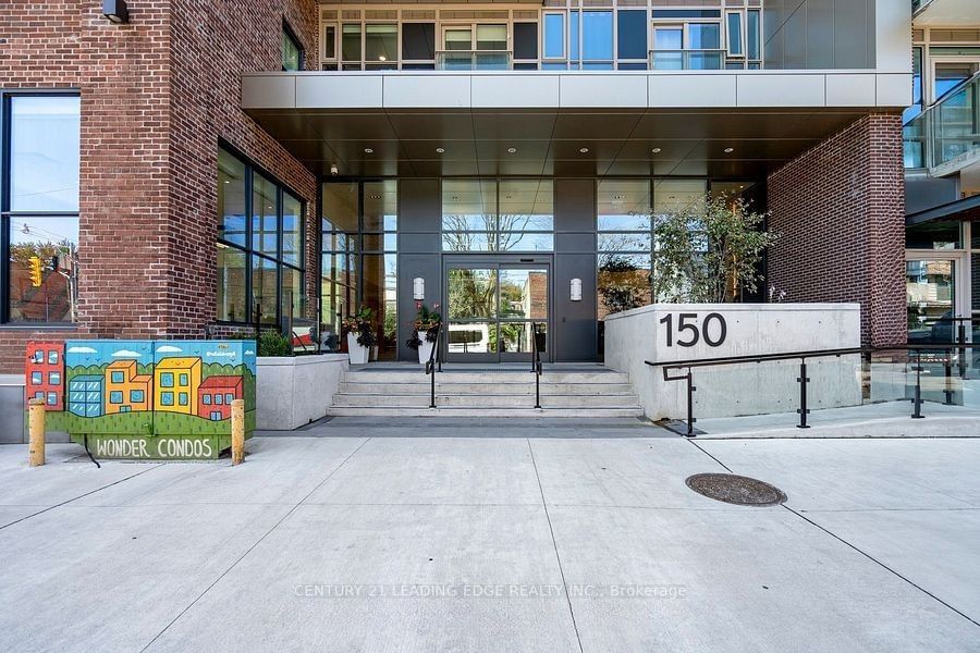 150 Logan Ave, unit 611 for sale