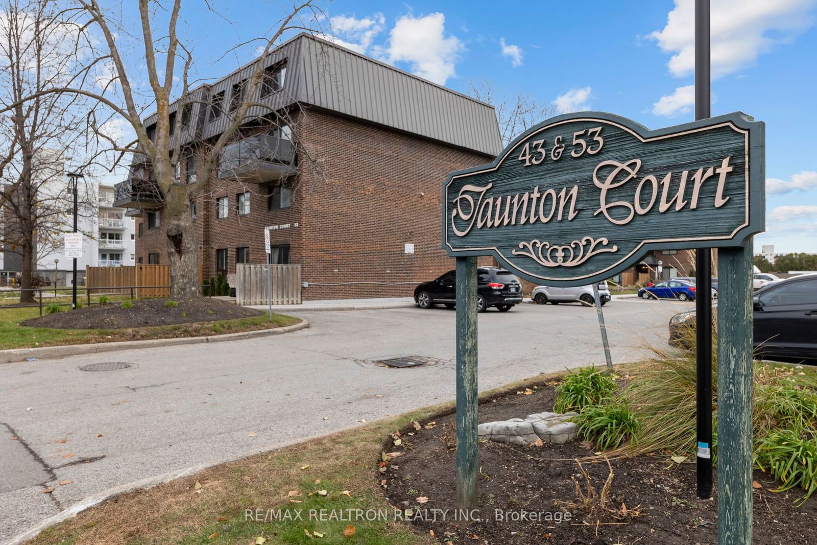 53 Taunton Rd E, unit 70 for sale