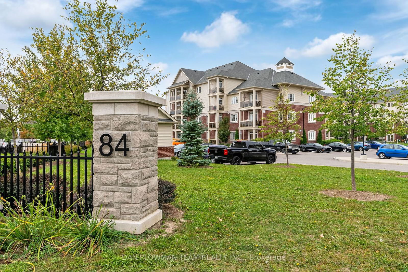 84 Aspen Springs Dr, unit 222 for sale