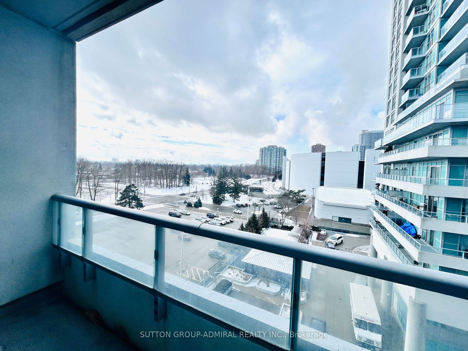 50 Town Centre Crt, unit 603 for rent