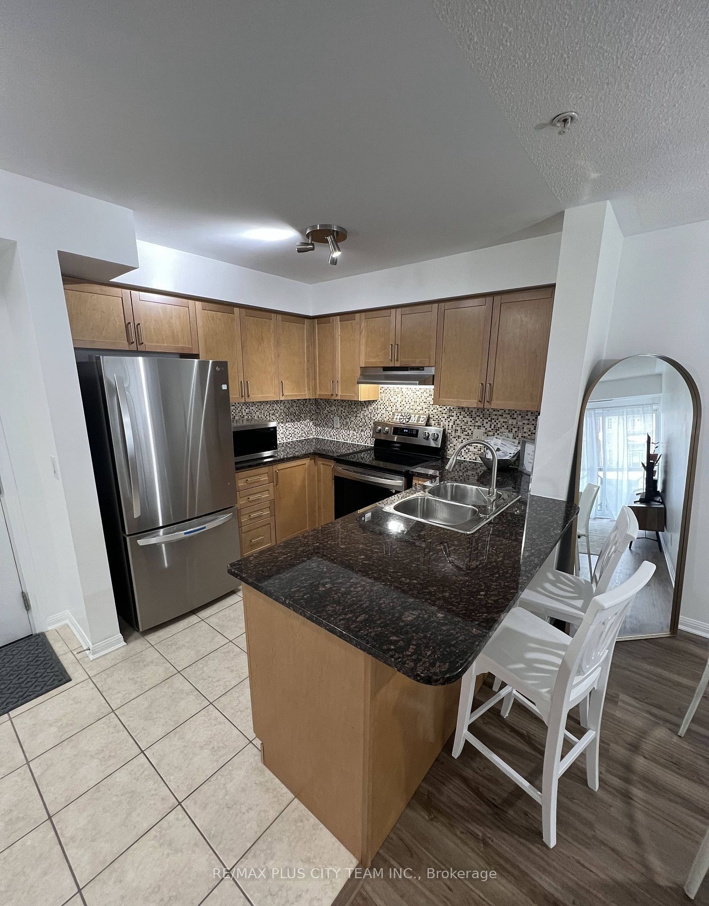 10 Mendelssohn St, unit 111 for rent