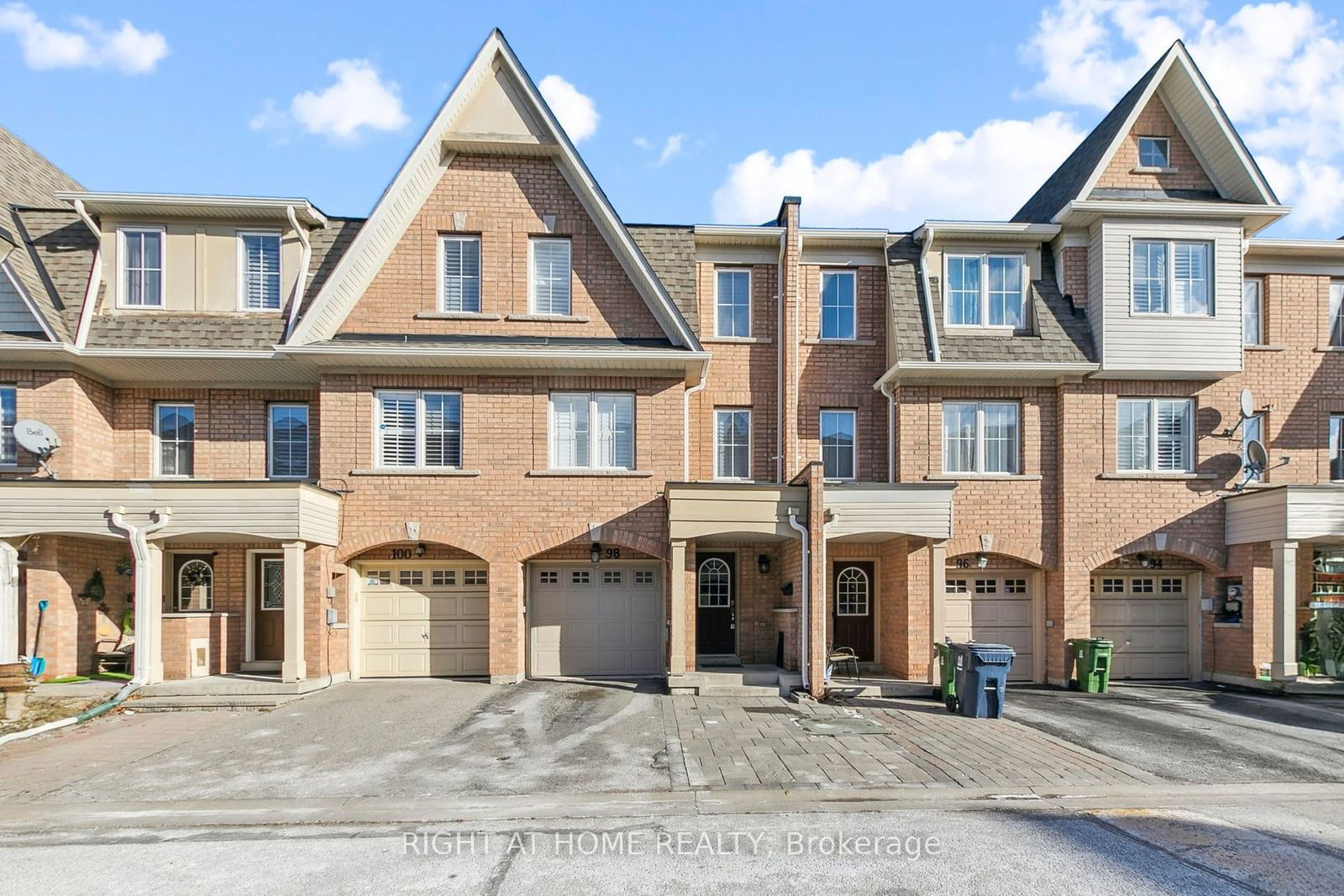 Lawrence Village Townhomes, Scarborough, Toronto