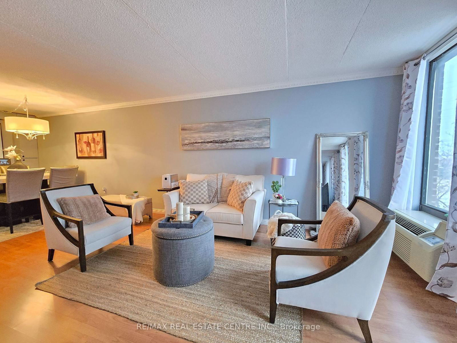 1540 Pickering Pkwy, unit 609 for sale