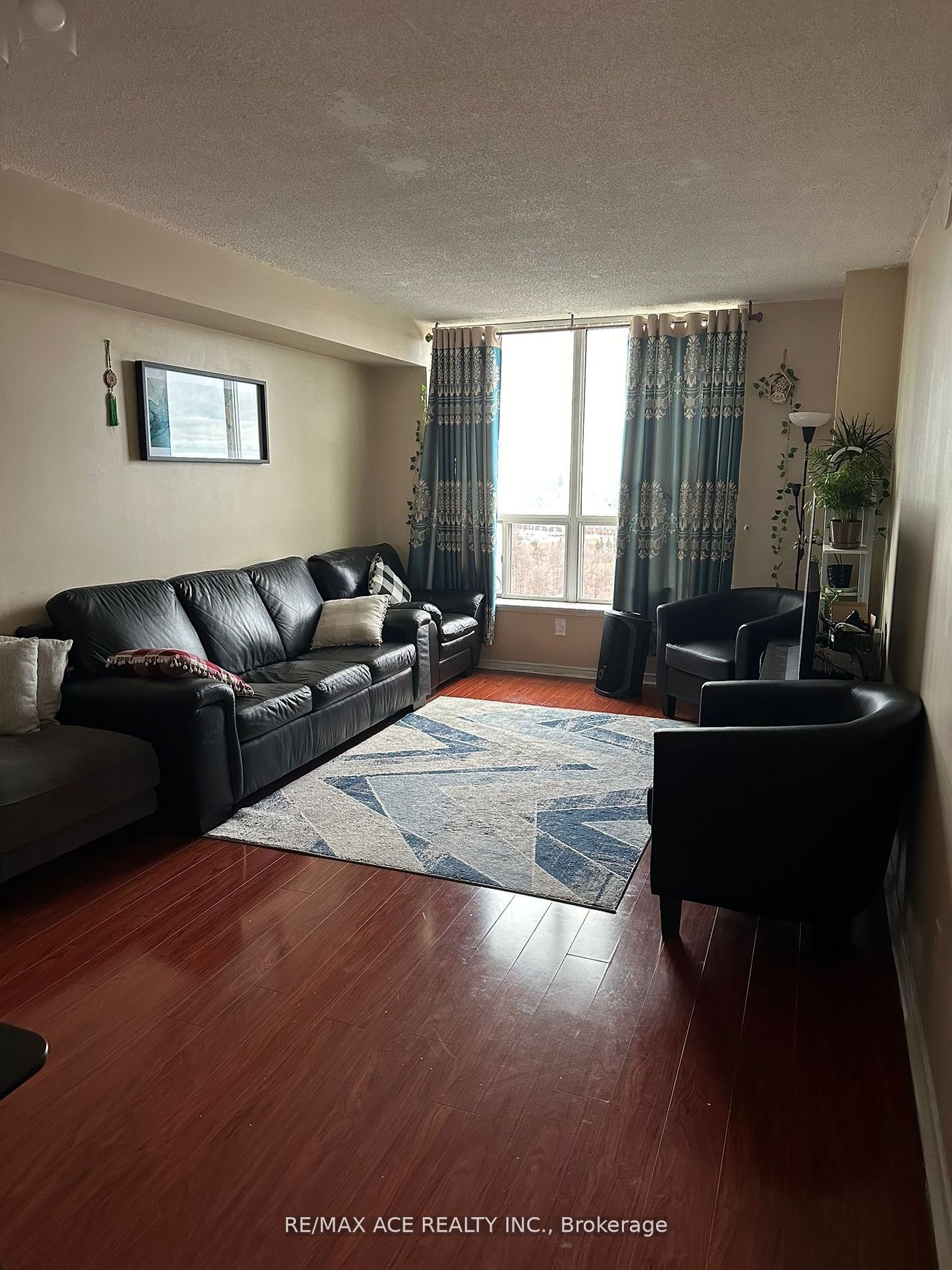 400 Mclevin Ave, unit 1710 for rent