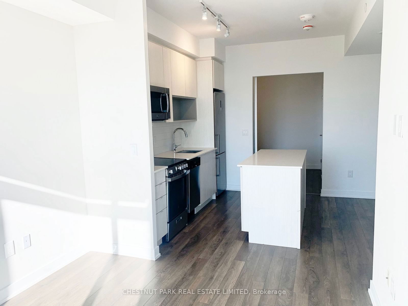 630 Greenwood Ave, unit 406 for rent