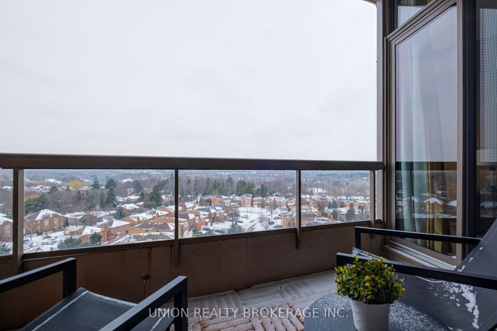 10 Guildwood Pkwy, unit 1417 for sale