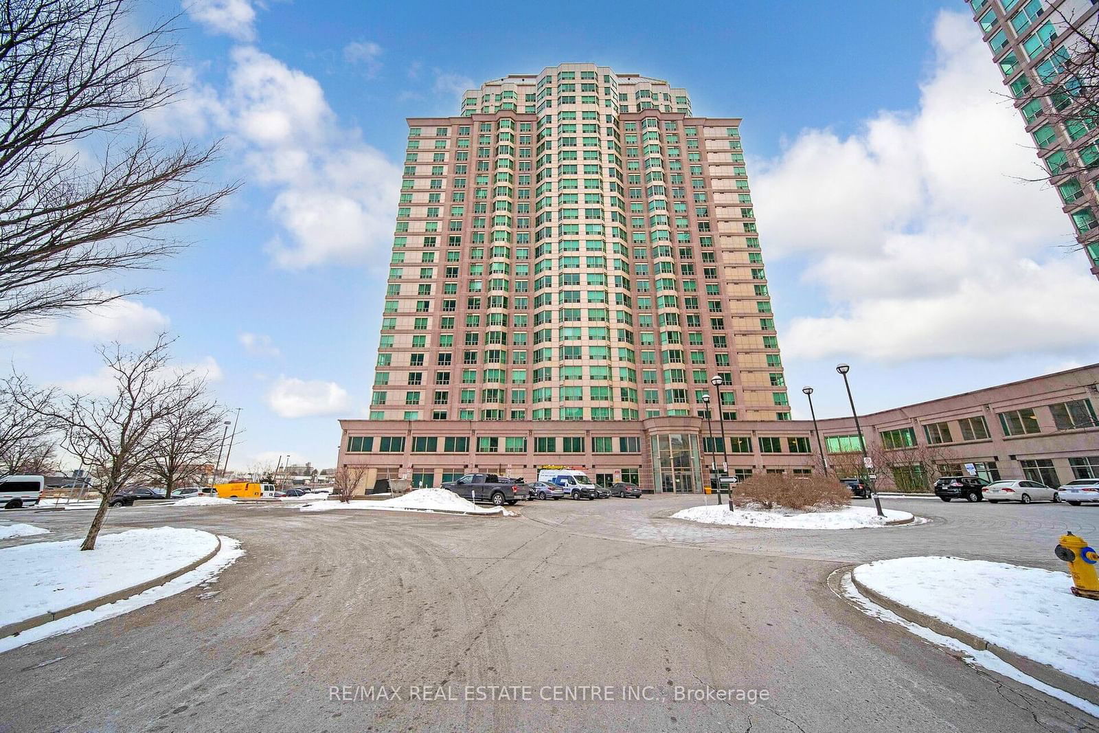 11 Lee Centre Dr, unit 603 for sale