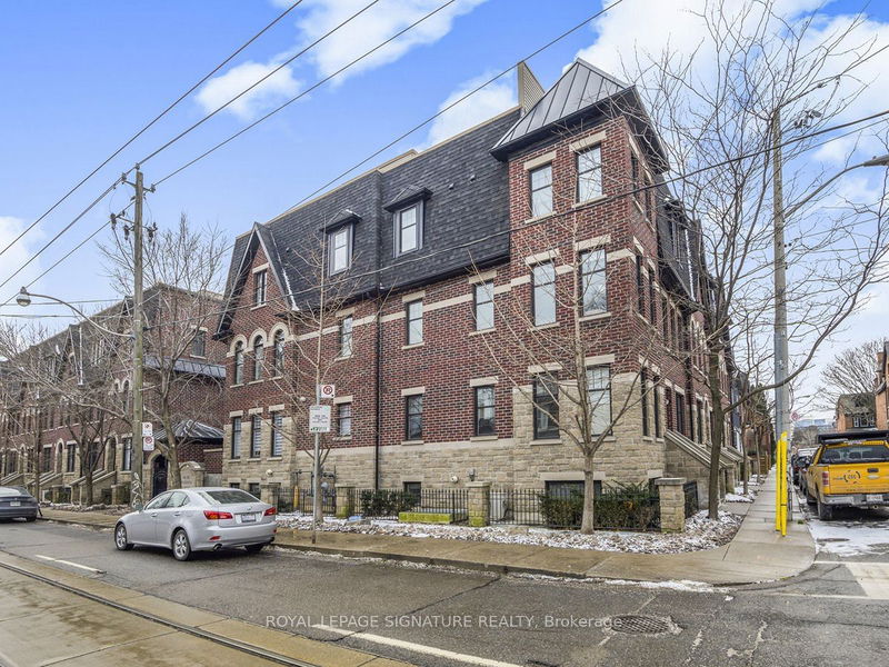 150 Broadview Ave, unit 25 for rent