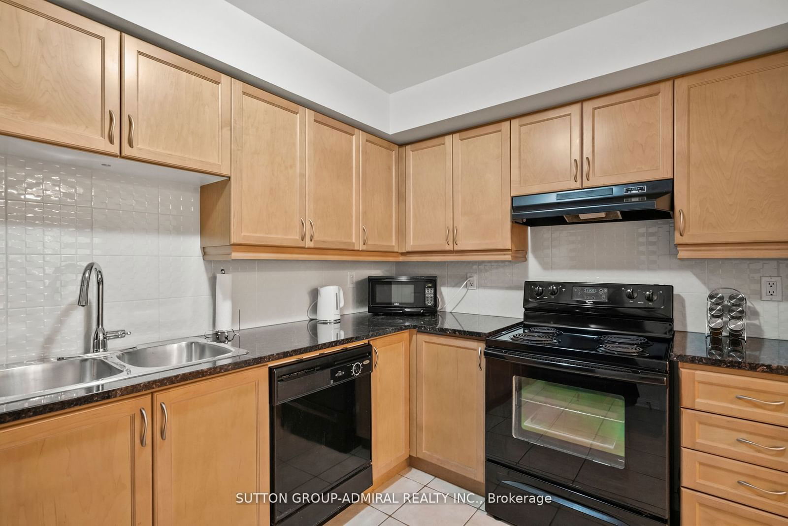 20 Mendelssohn St, unit 12 for sale