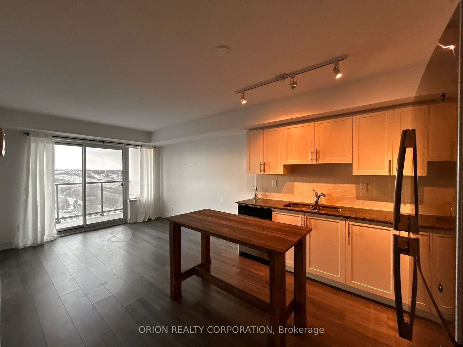 1215 Bayly St, unit 1108 for rent