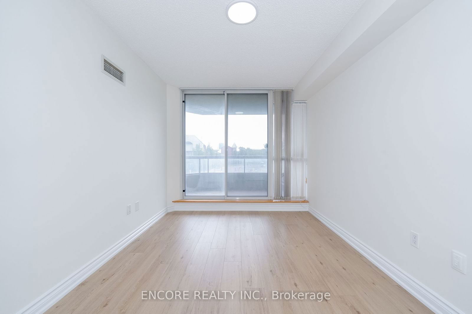 168 Bonis Ave, unit 201 for rent