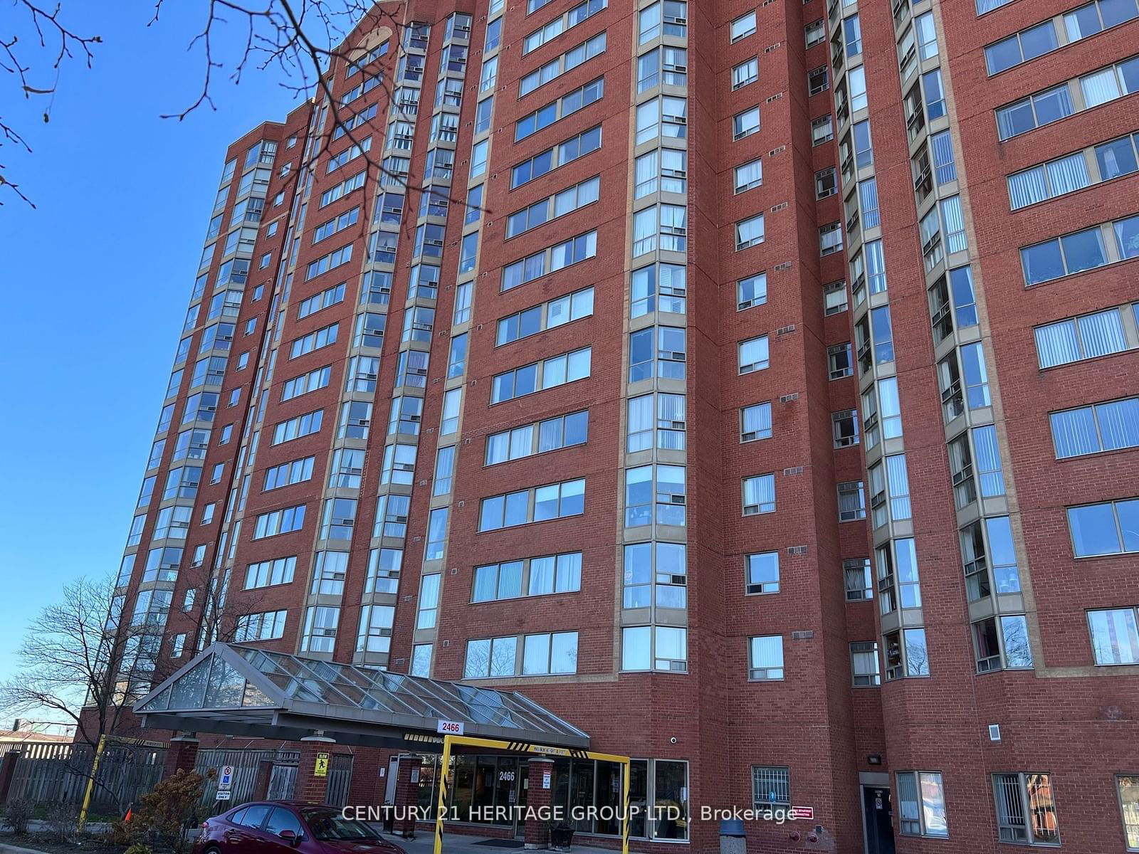 2466 Eglinton Ave E, unit PH11 for rent