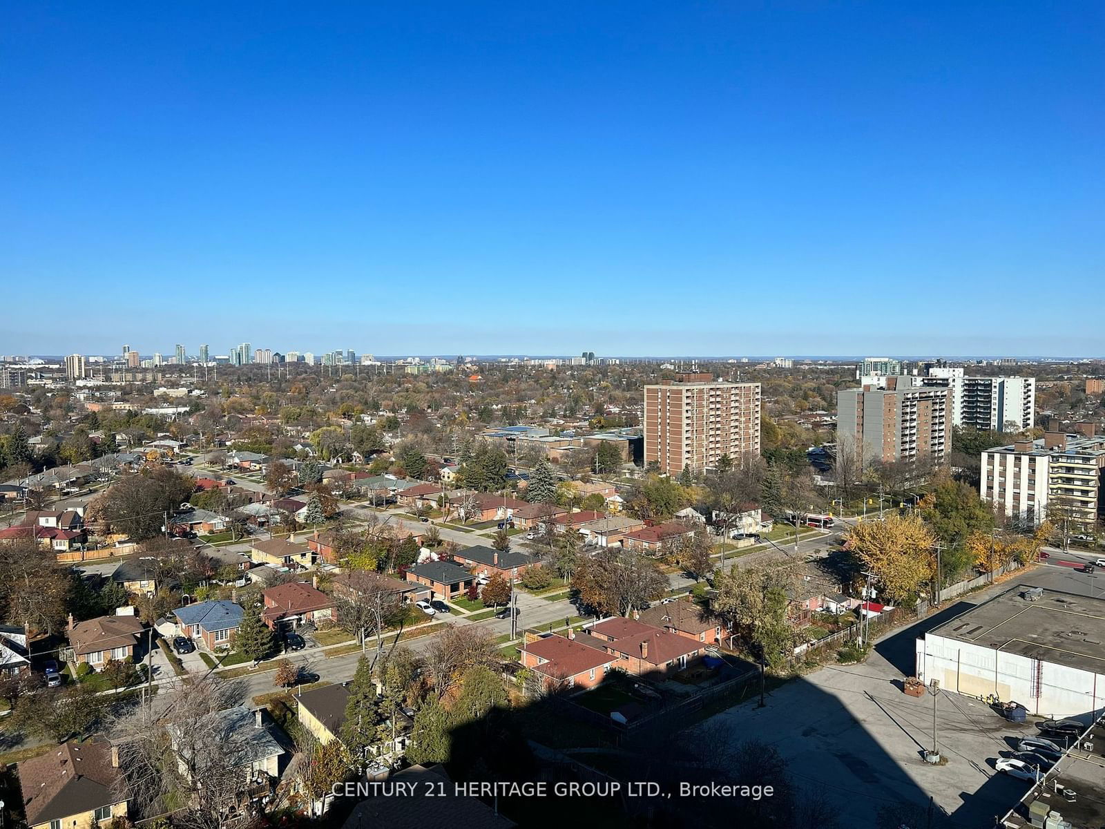 2466 Eglinton Ave E, unit PH11 for rent