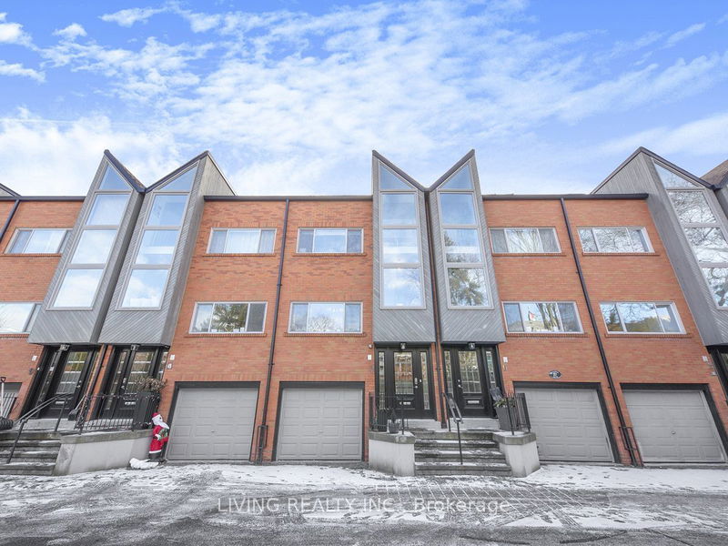 155 Woodbine Ave, unit 7 for rent