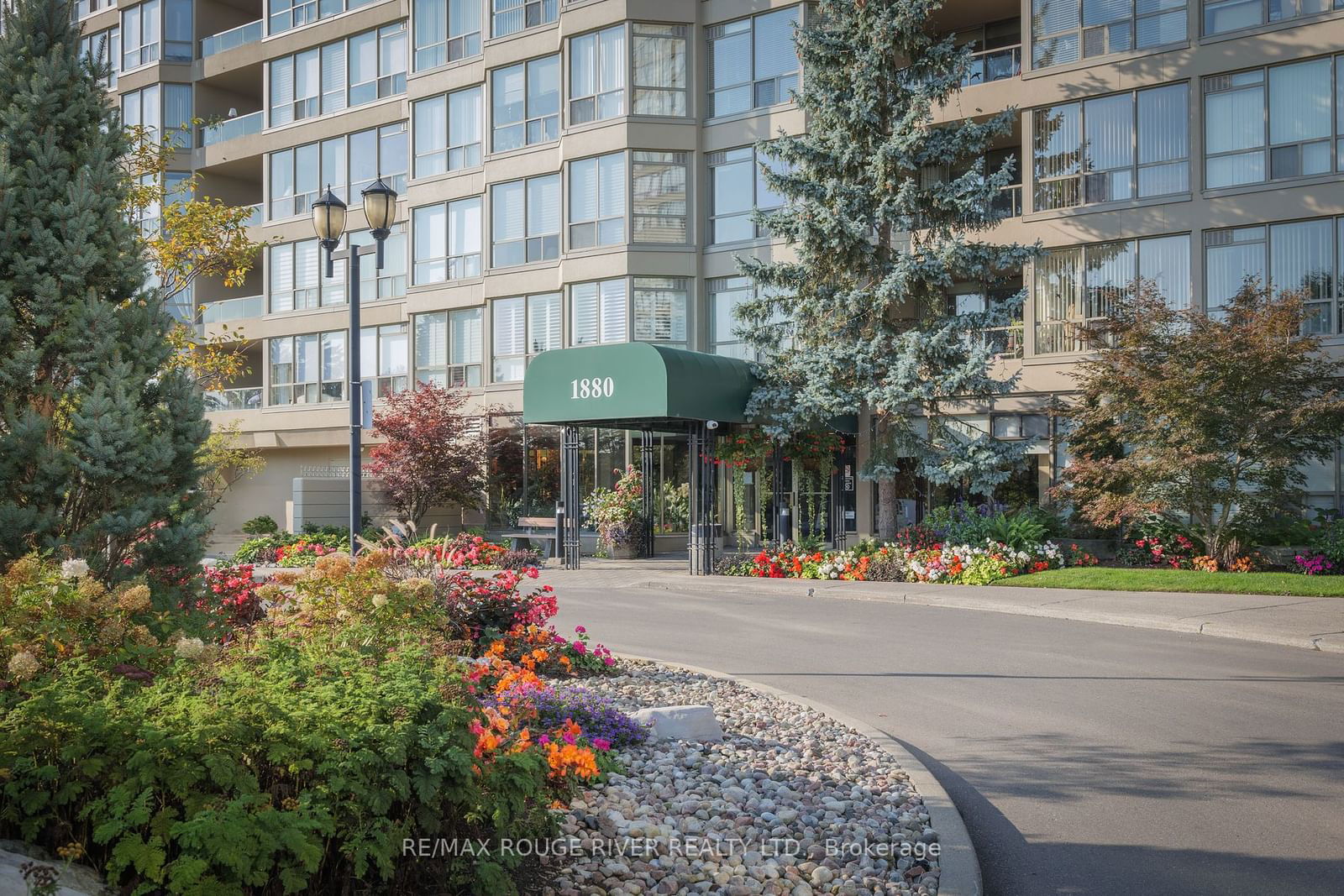 Discovery Place II Condos, Pickering, Toronto