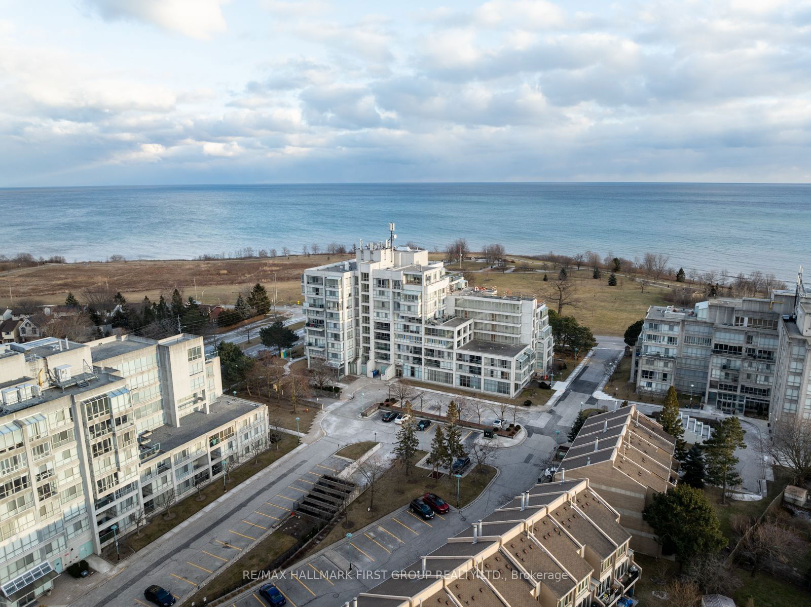 The Breakers Condos, Ajax, Toronto