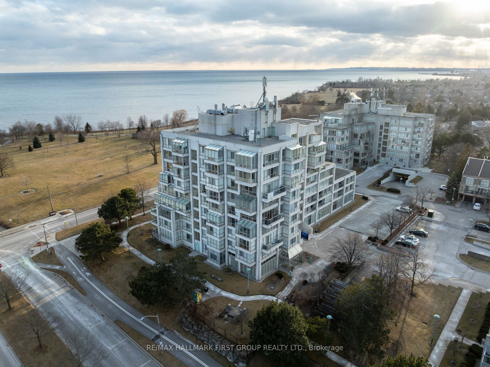 The Breakers Condos, Ajax, Toronto