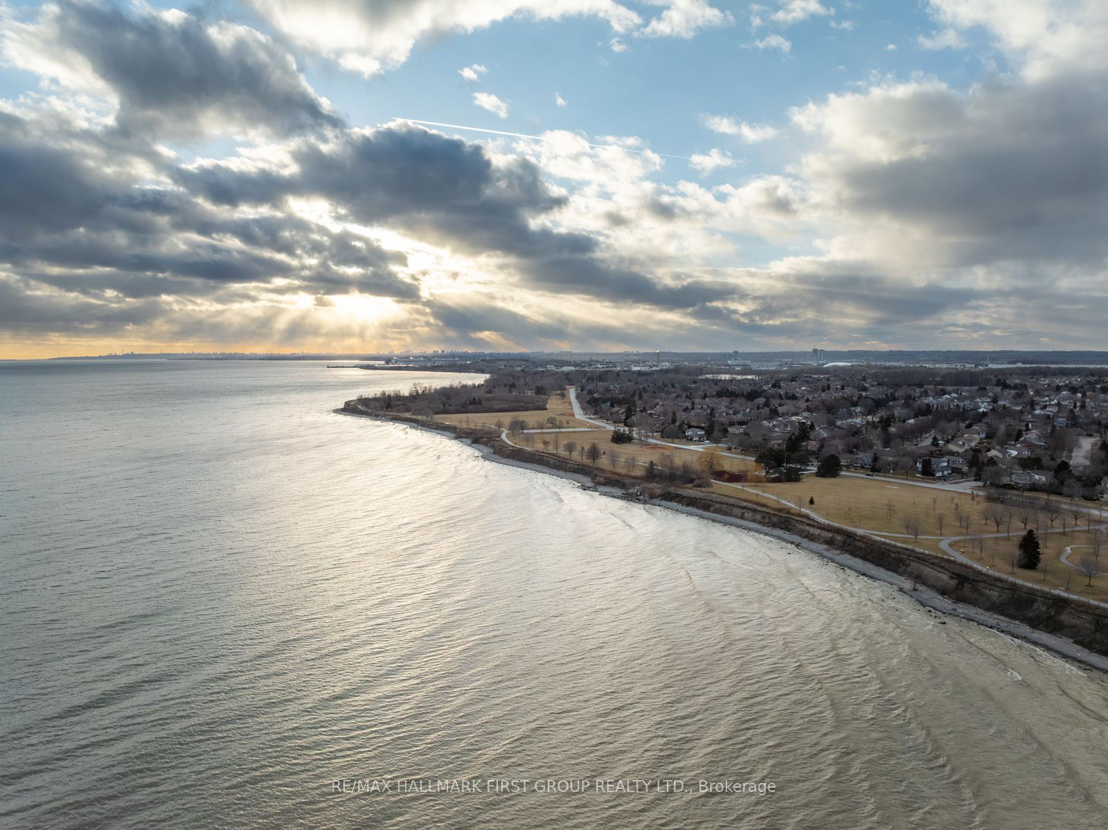 The Breakers Condos, Ajax, Toronto