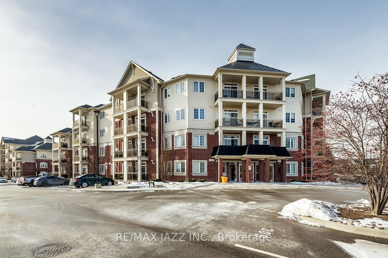 80 Aspen Springs Dr, unit 203 for sale