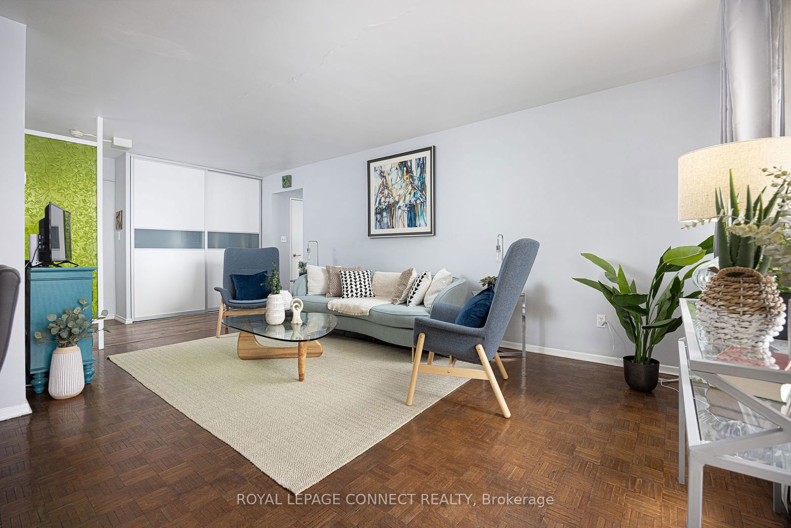 1 Massey Sq, unit 218 for sale