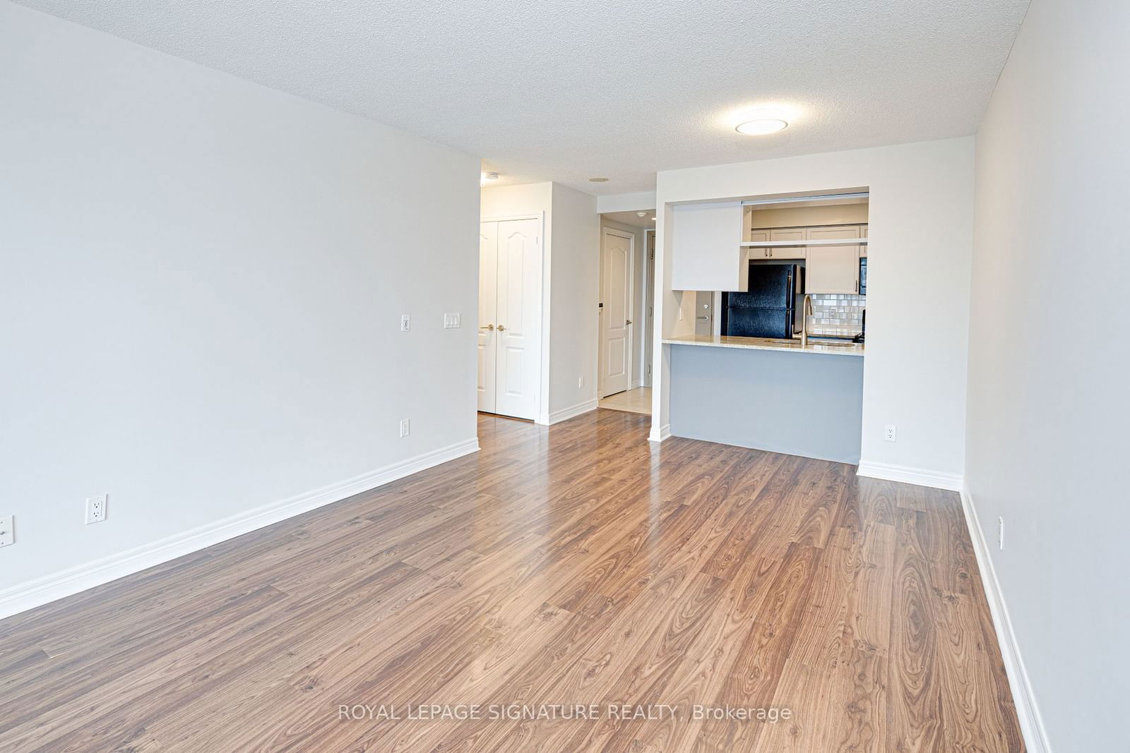 70 Town Centre Crt, unit 1803 for sale