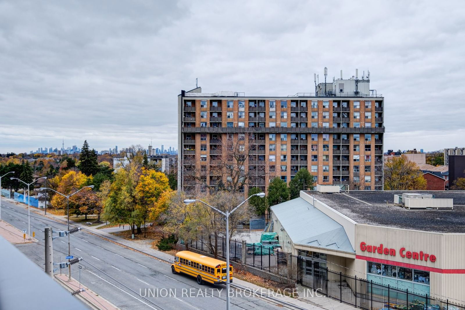 2799 Kingston Rd, unit 617 for sale