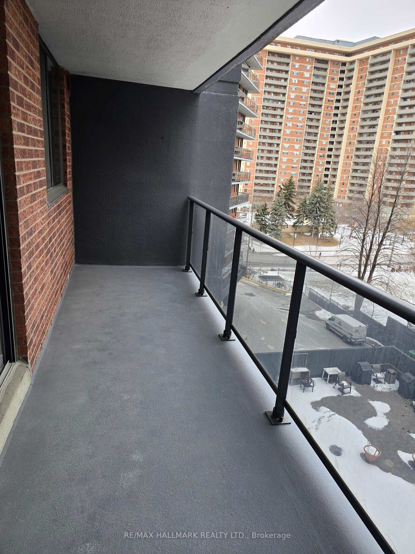 757 Victoria Park Ave, unit 607 for sale