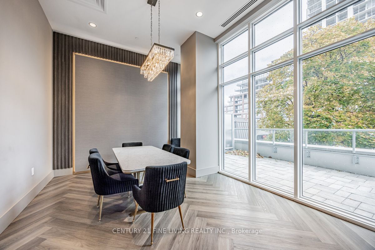 3220 Sheppard Ave E, unit 318 for sale