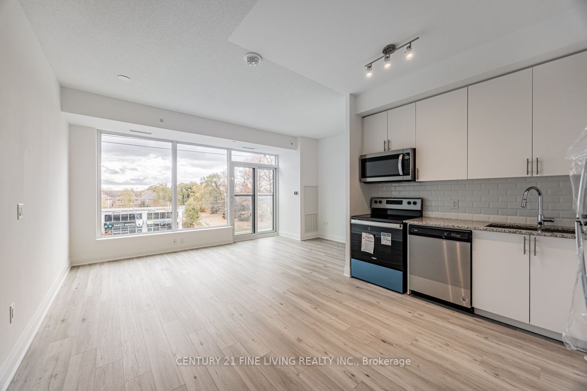 3220 Sheppard Ave E, unit 318 for sale