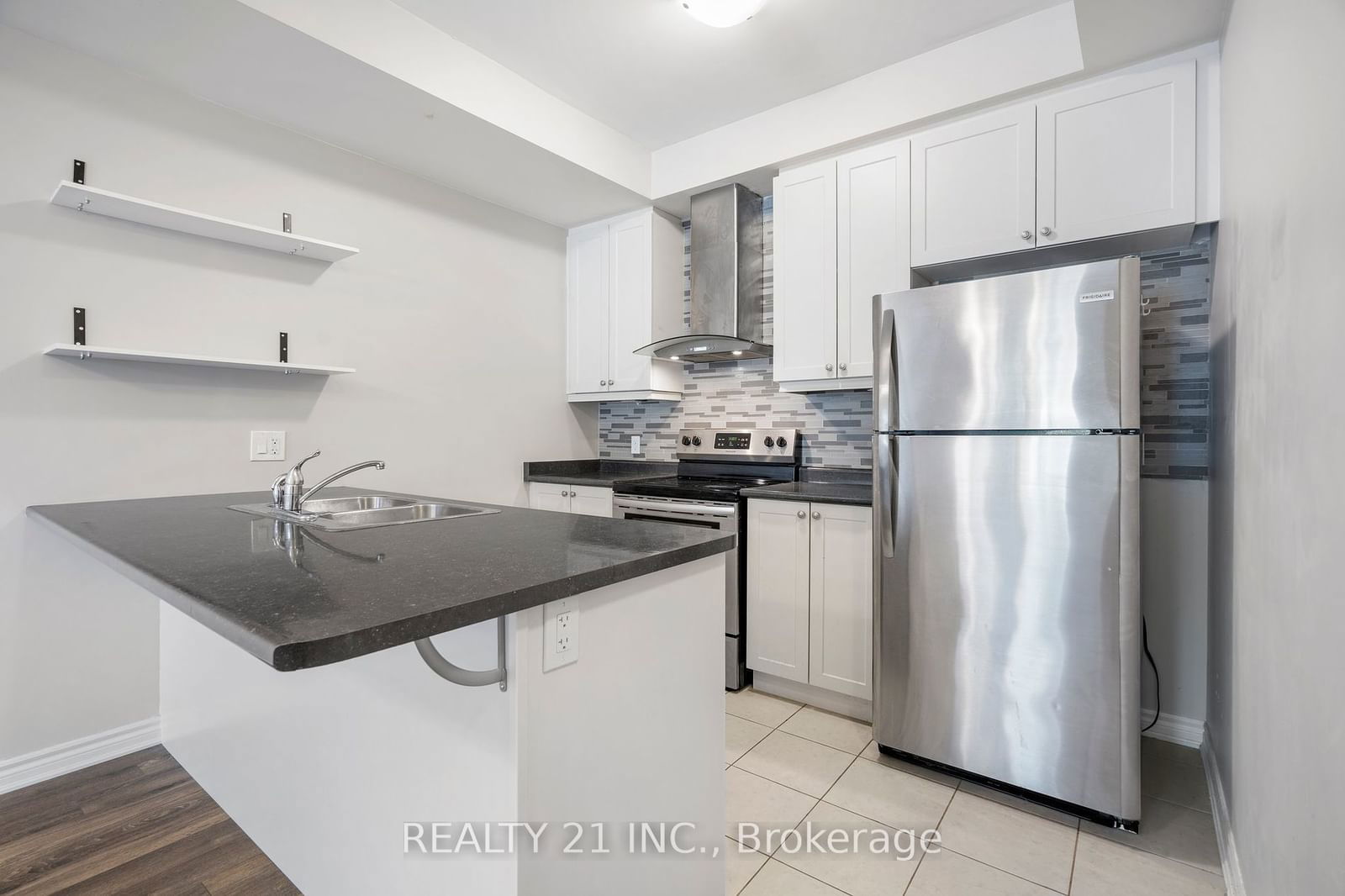 25 Heron Park Pl, unit 4 for rent