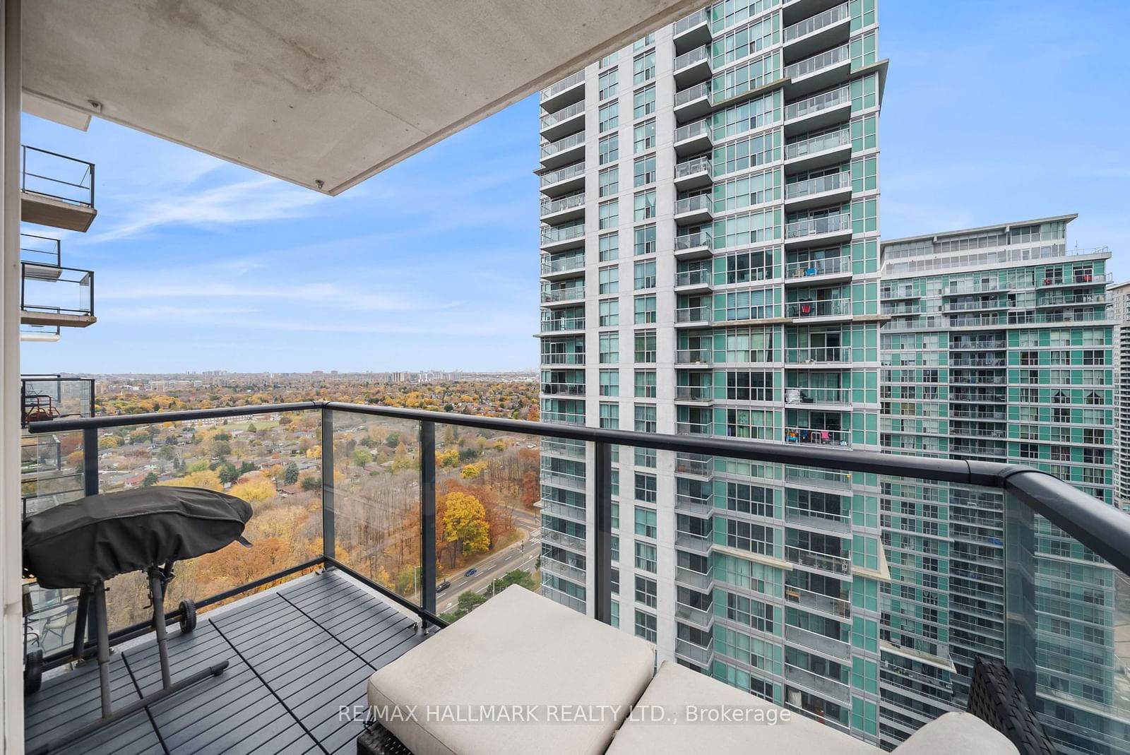 25 Town Centre Crt, unit 3110 for sale