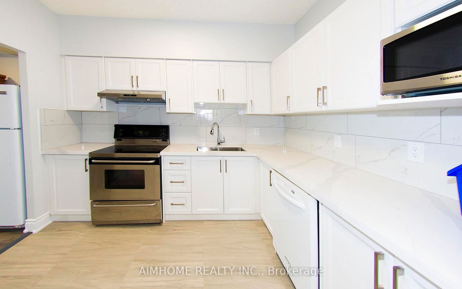 4091 Sheppard Ave E, unit 2201 for rent