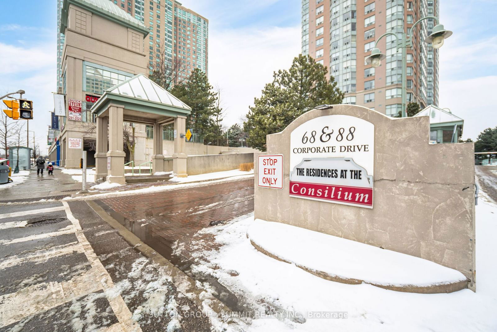 68 CORPORATE Dr, unit 2923 for sale