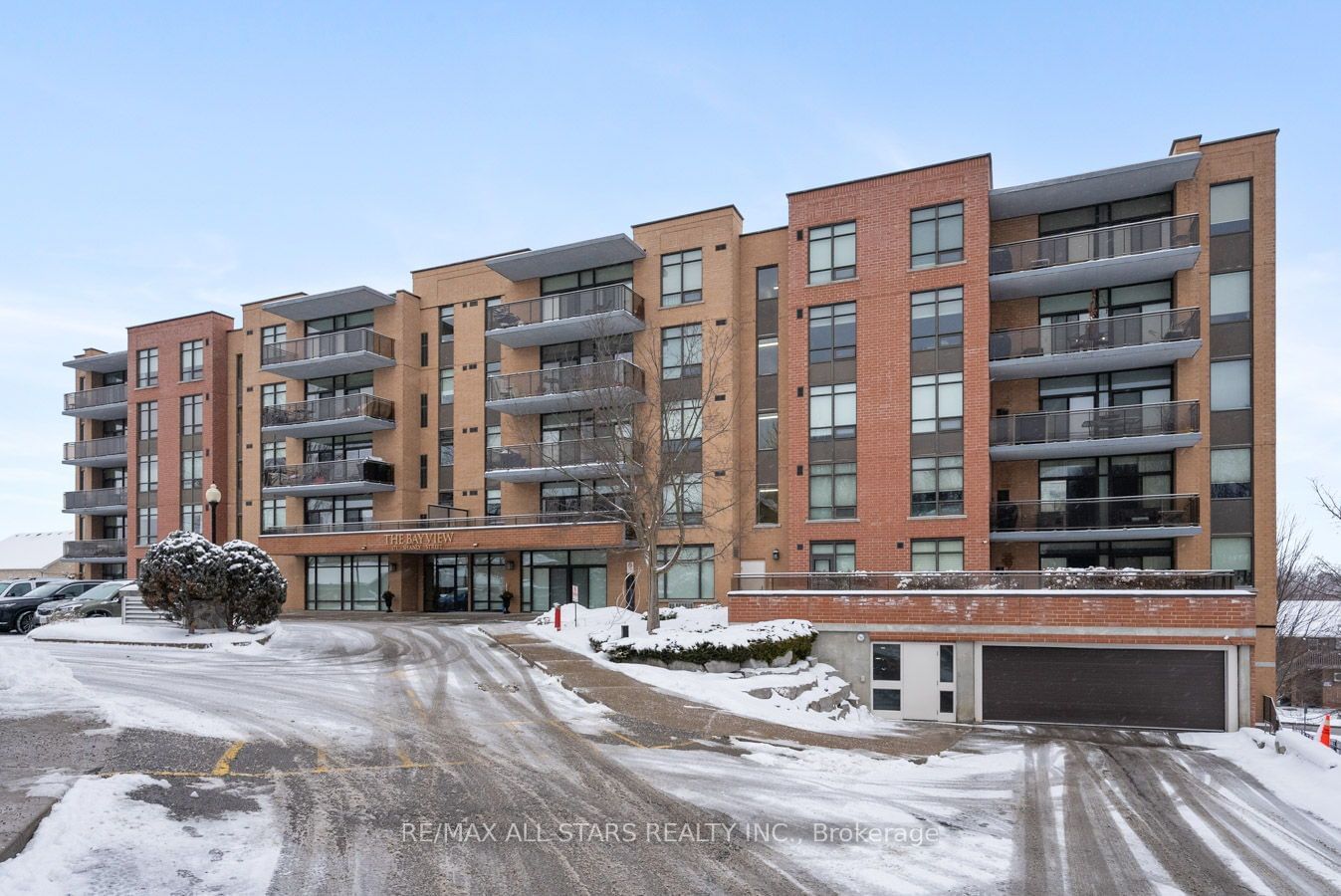 The Bayview Condos, Scugog, Toronto