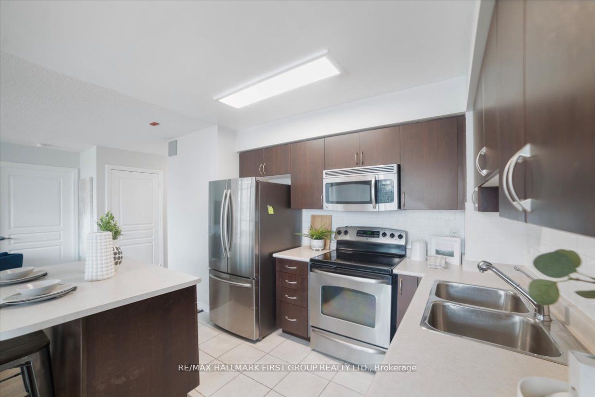 1600 Charles St, unit 401 for sale