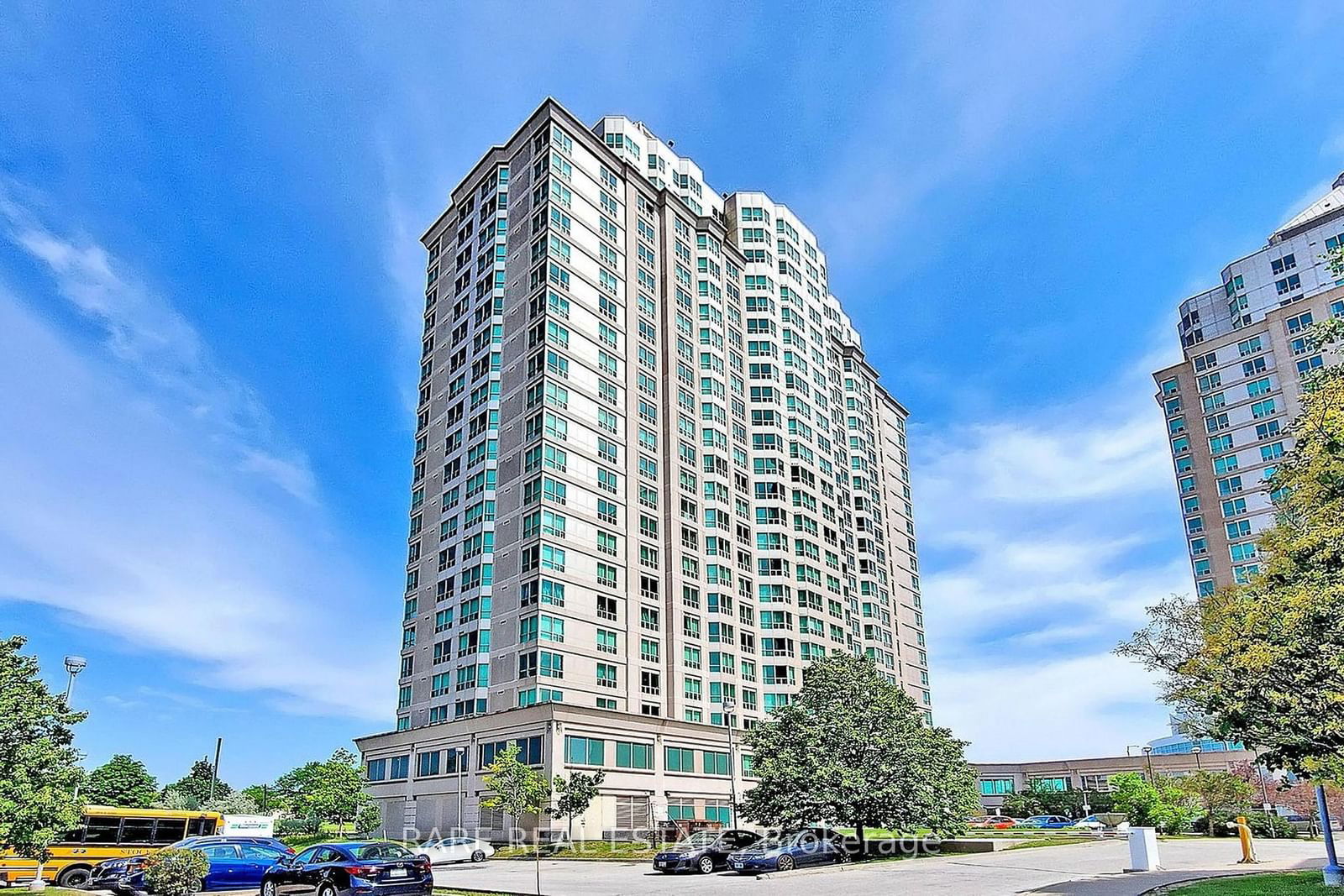 11 Lee Centre Dr, unit 1016 for rent