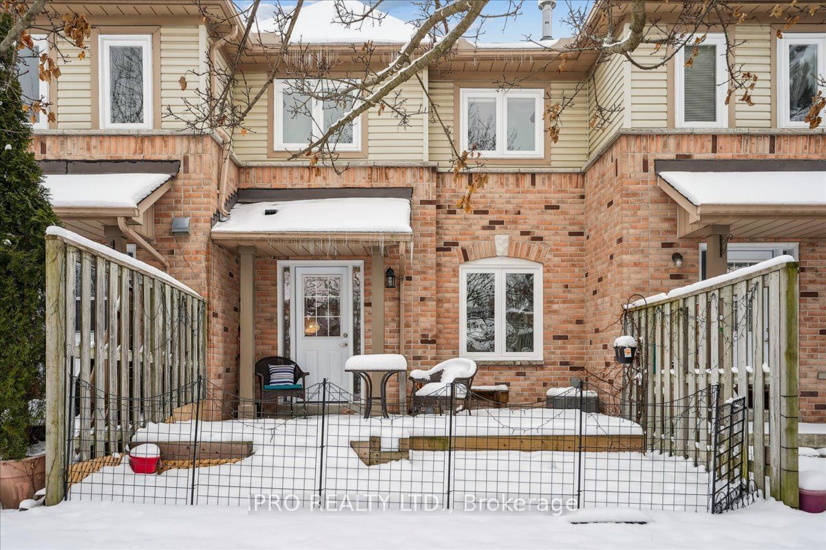 Alexis Way Townhomes, Whitby, Toronto