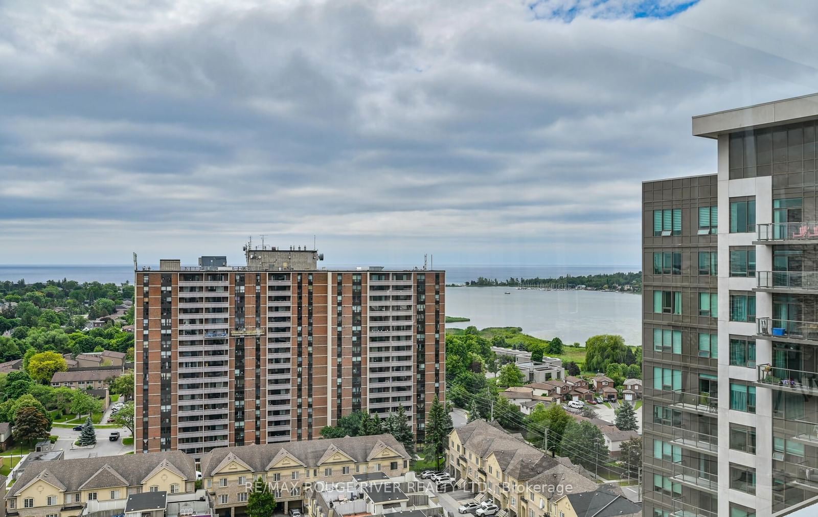 1235 Bayly St, unit 410 for sale