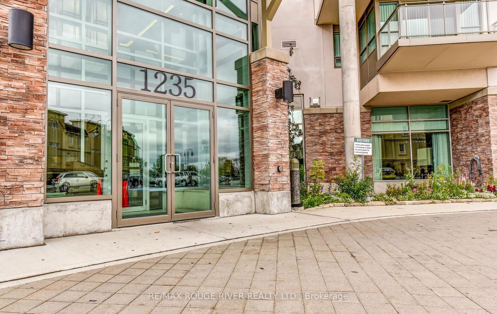 1235 Bayly St, unit 410 for sale