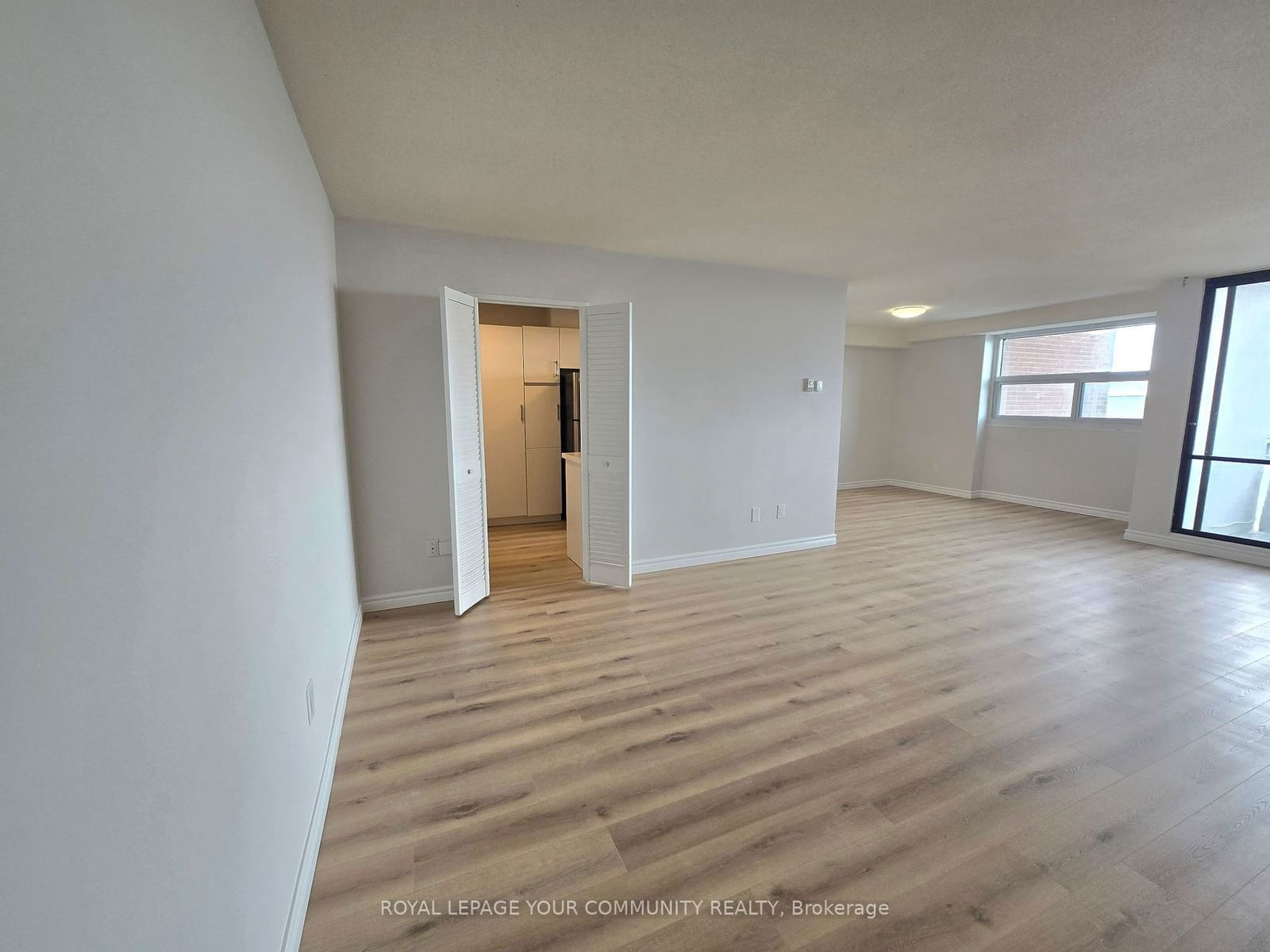 3 Massey Sq, unit 3404 for rent