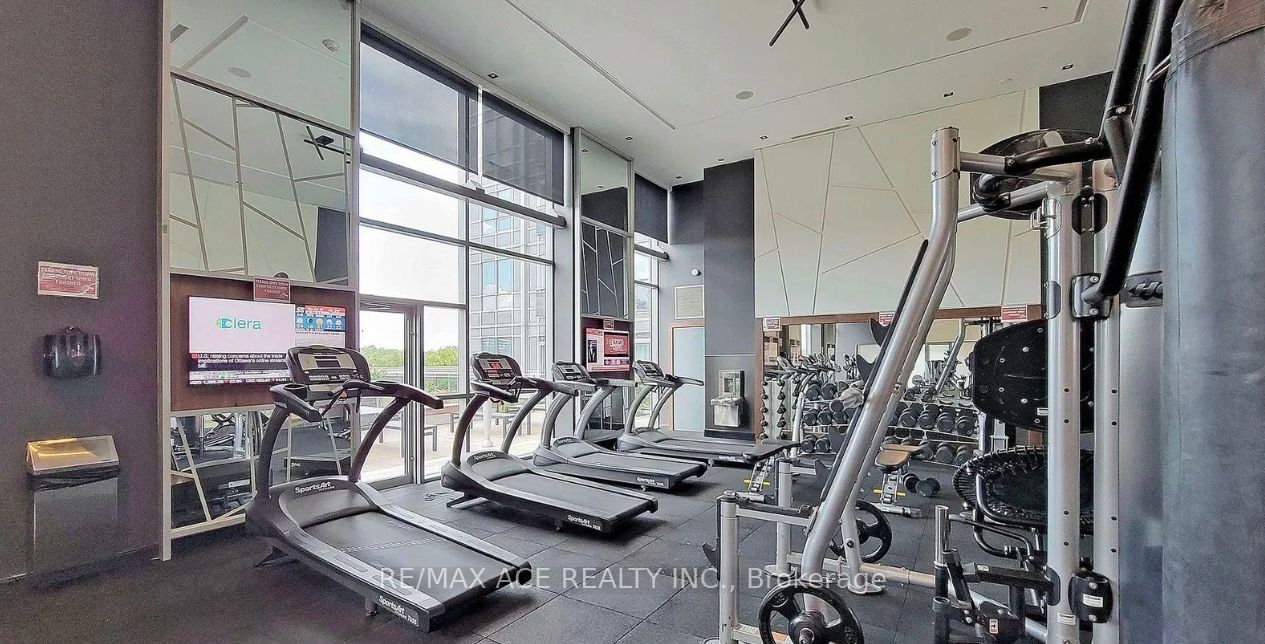 255 Village Green Sq, unit 409 for sale