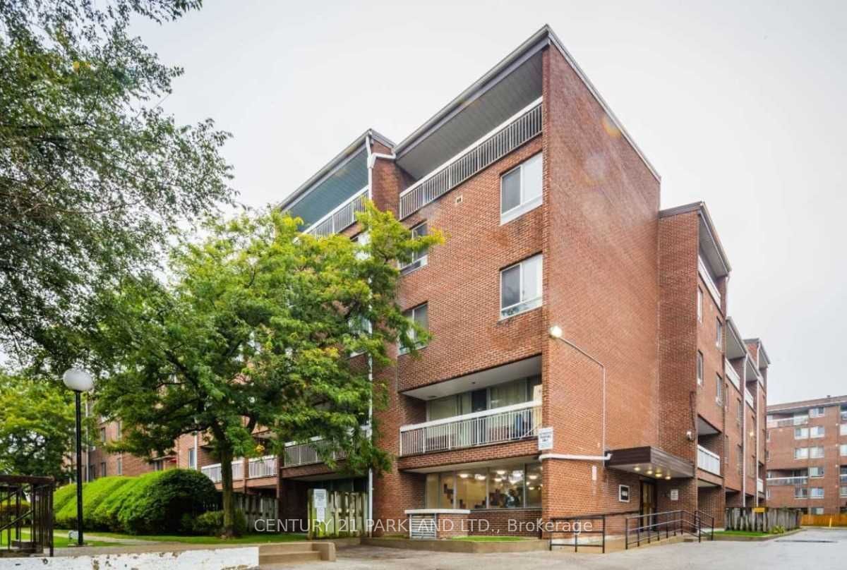 4060 Lawrence Ave E, unit 111 for sale