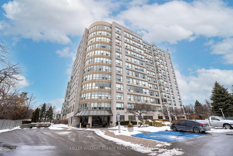 712 Rossland Rd E, unit 904 for sale