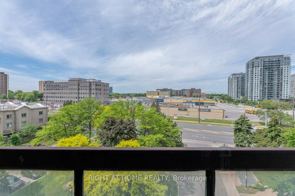 2365 Kennedy Rd, unit #608 for sale