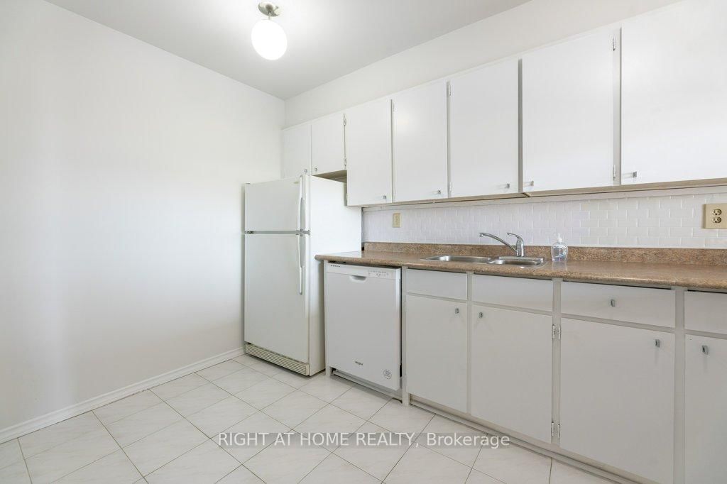 2365 Kennedy Rd, unit #608 for sale